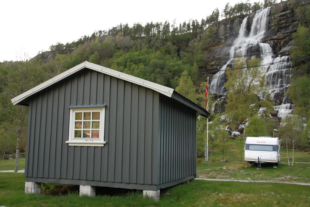 Tvinde Camping Hotel Skulestadmo Luaran gambar